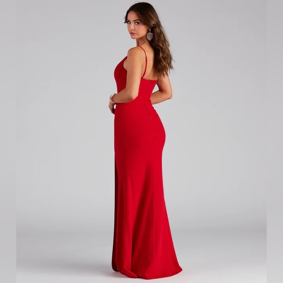 Windsor Fiona Formal One-Shoulder High Slit Red Dress Size Small - Picture 4 of 8